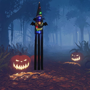 Halloween-Dekoration mit bunten LED-Lichtern